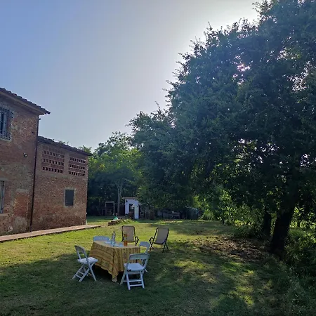 Il Picchio Apartment *